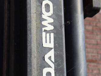 2000-daewoo-d30s-3-1427315-45719489