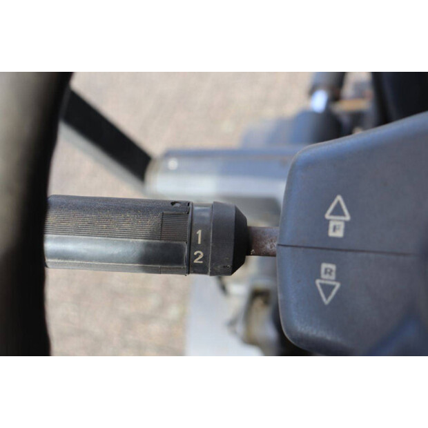 2012 دووسان D45SC-5-45719613