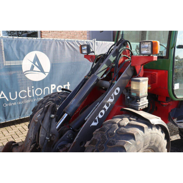 2005 Volvo L25B-P-45719636