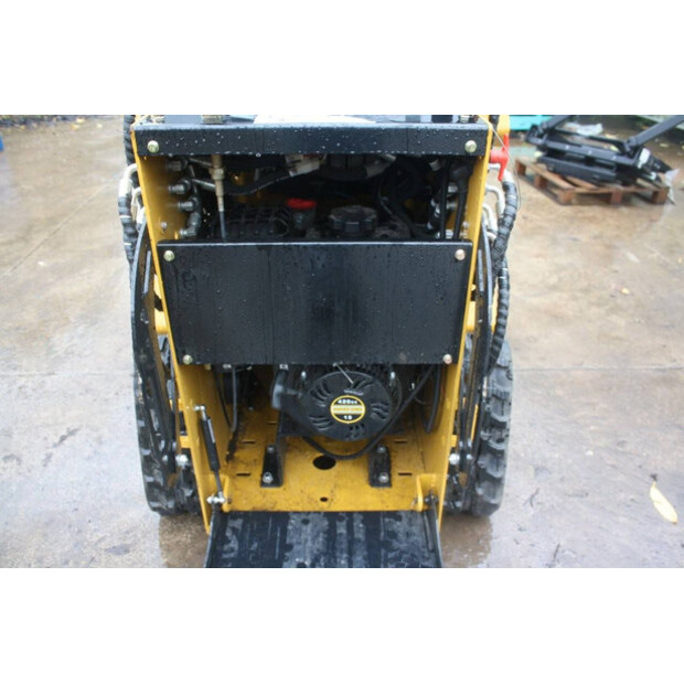 2025 LH LRT360-45719705