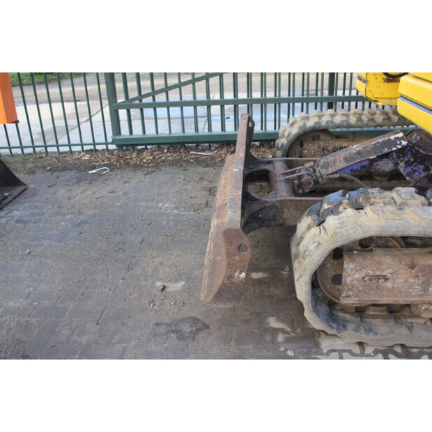 Komatsu PC75UU-2-45719801