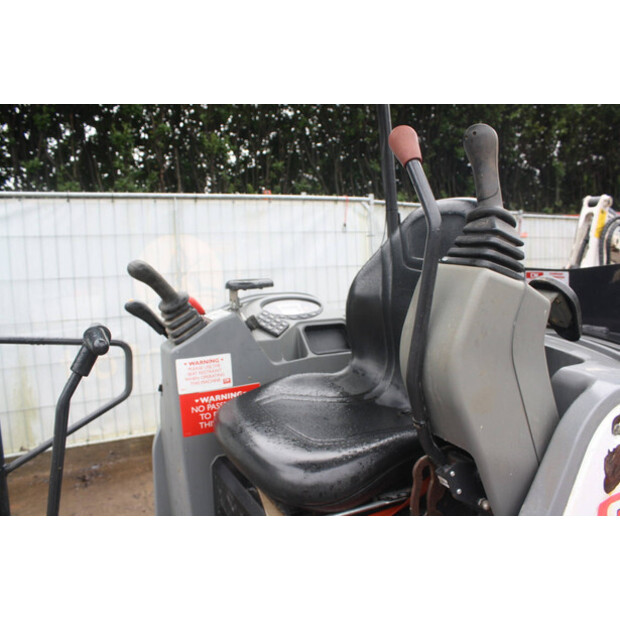 2021 بوبكات E17-45719830