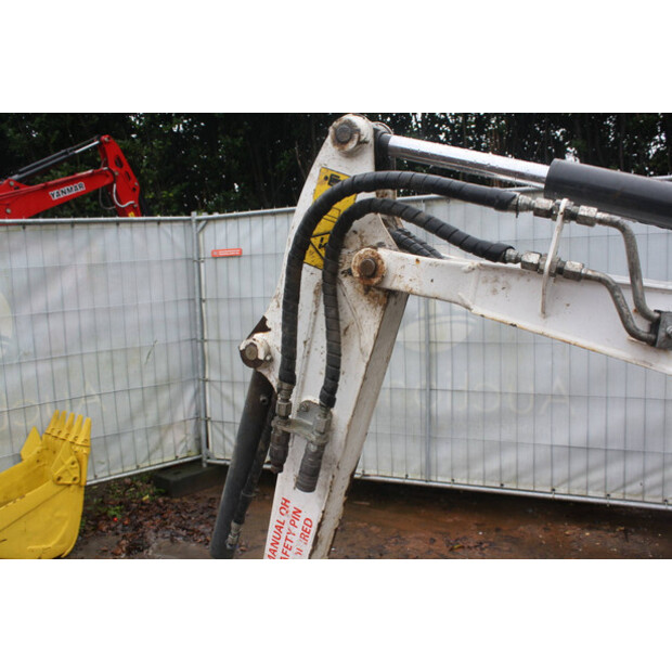 2021 بوبكات E17-45719833