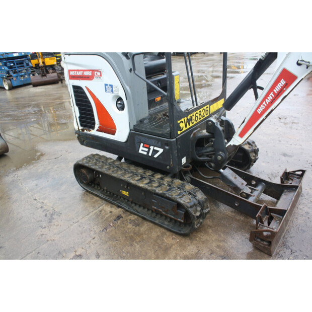 2021 بوبكات E17-45719837