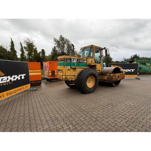 كاتربيلر CS-563 AW-45719909