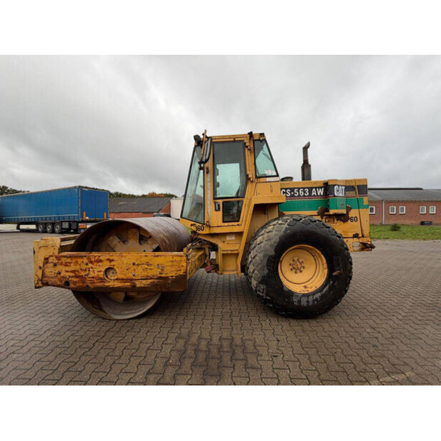 كاتربيلر CS-563 AW-45719911