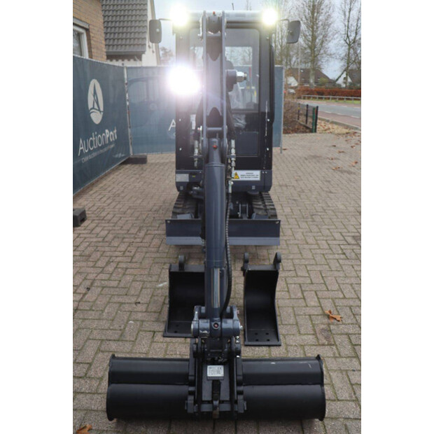 2020 Eurotrac HE18-45720267