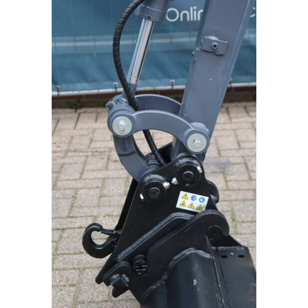 2020 Eurotrac HE18-45720271