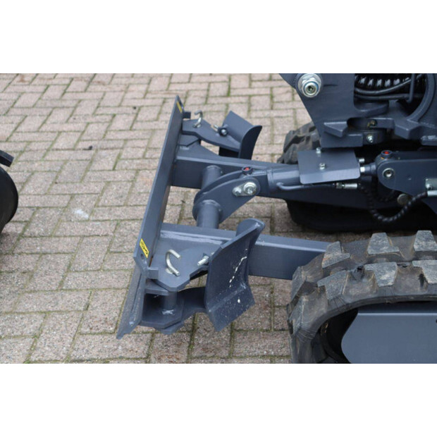 2020 Eurotrac HE18-45720276