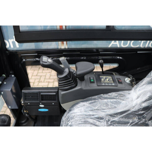 2020 Eurotrac HE18-45720288