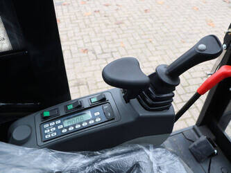 2020-eurotrac-he18-1427347-45720293