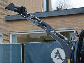 2020-eurotrac-he18-1427347-45720303