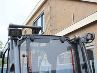 2017-linde-e30hl-01-600-1427354-45720608