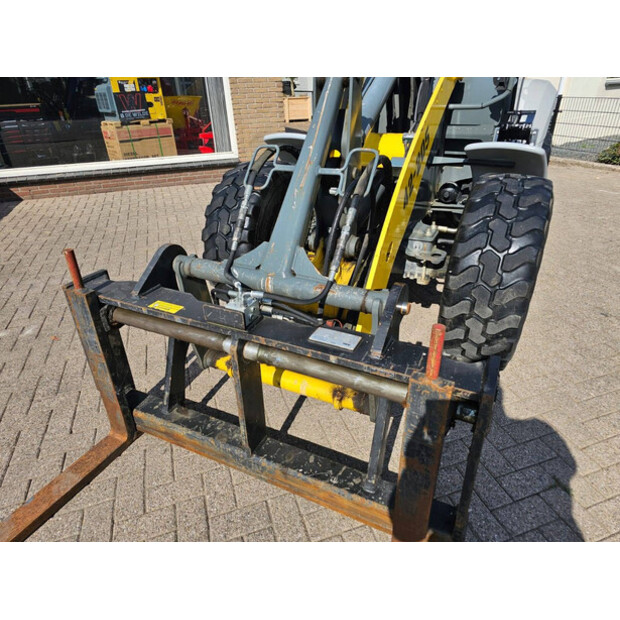 2017 KRAMER 357-45720695