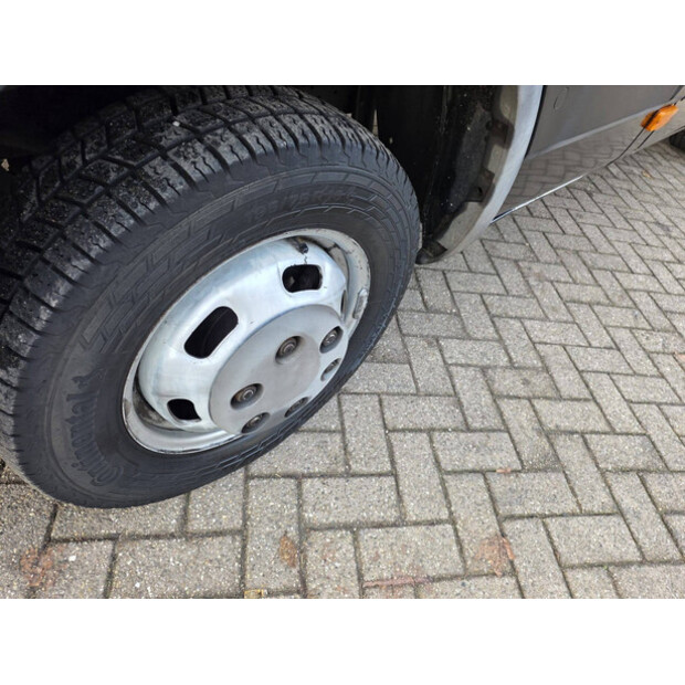 2007 Iveco 40C18-45720824