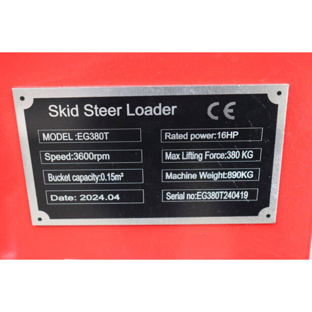 2024 سكيدستر EG380T-45720902