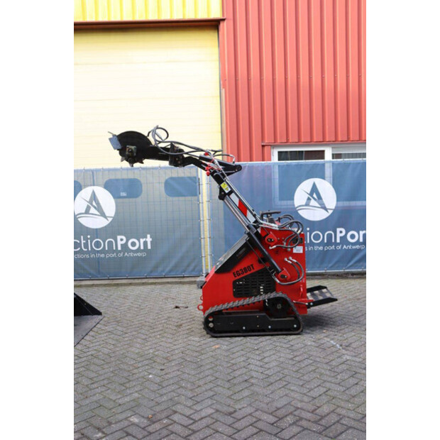 2024 سكيدستر EG380T-45720913