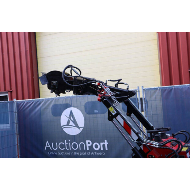 2024 سكيدستر EG380T-45720915