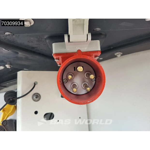 2023 Schmitz Cargobull SCB*S3-45721082