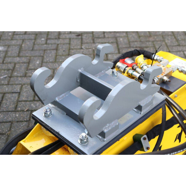 2025 Lancia KM 1000-45721102