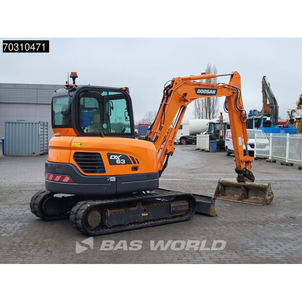 2021 دووسان DX63-3-45721359