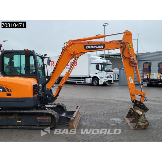 2021 دووسان DX63-3-45721360