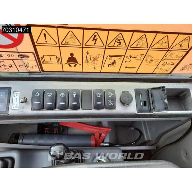 2021 دووسان DX63-3-45721386