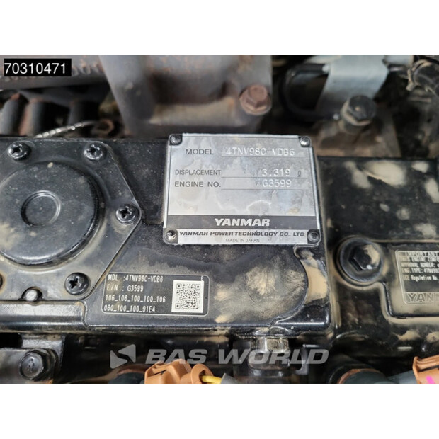 2021 دووسان DX63-3-45721395