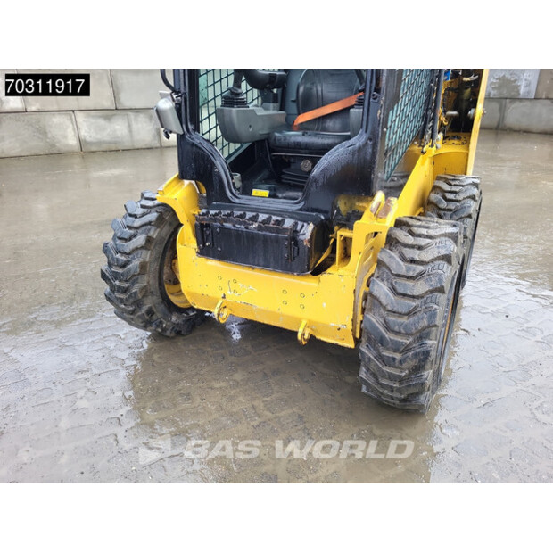 2021 كاتربيلر 226D3-45721428