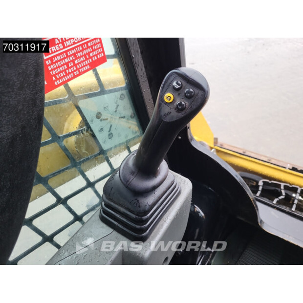 2021 كاتربيلر 226D3-45721436