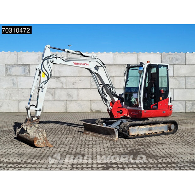 2023 TAKEUCHI TB250-2-45721490