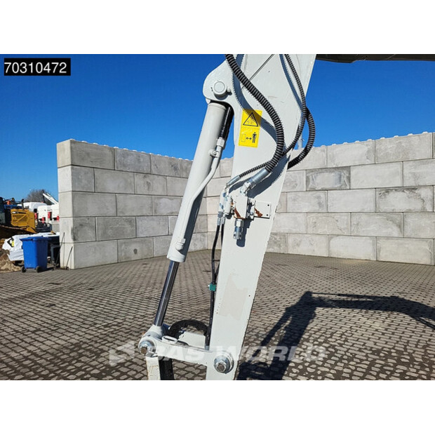 2023 TAKEUCHI TB250-2-45721498