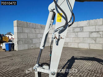 2023-takeuchi-tb250-2-45721498