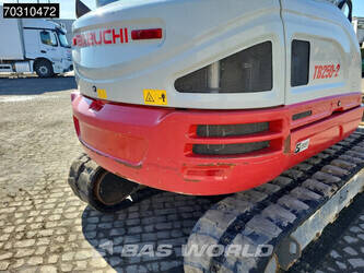 2023-takeuchi-tb250-2-45721517