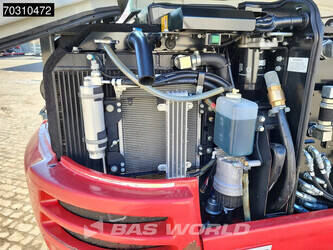 2023-takeuchi-tb250-2-45721522