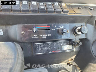 2023-takeuchi-tb250-2-45721527