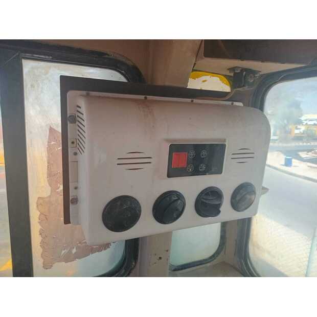 2004 كاتربيلر D9R-45721685