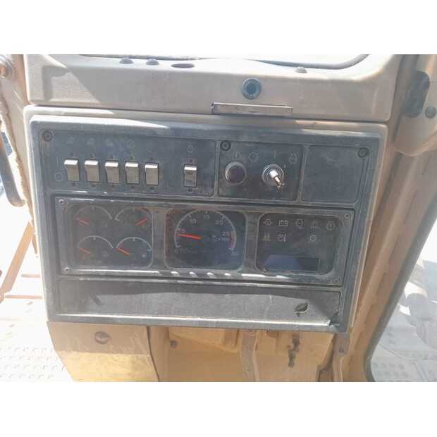 2004 كاتربيلر D9R-45721686