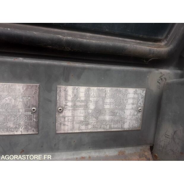 2003 رينو T3592PB-45734509