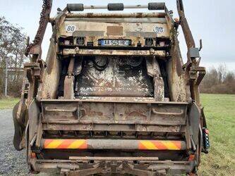 2009-man-26-324-1427482-45734560