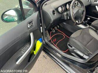 2008-peugeot-308-1427492-45734688