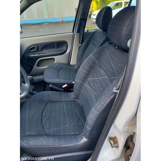 2002 رينو Clio-45734695