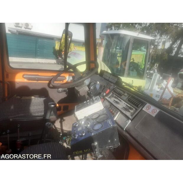 1993 Mercedes-Benz Unimog-45734725