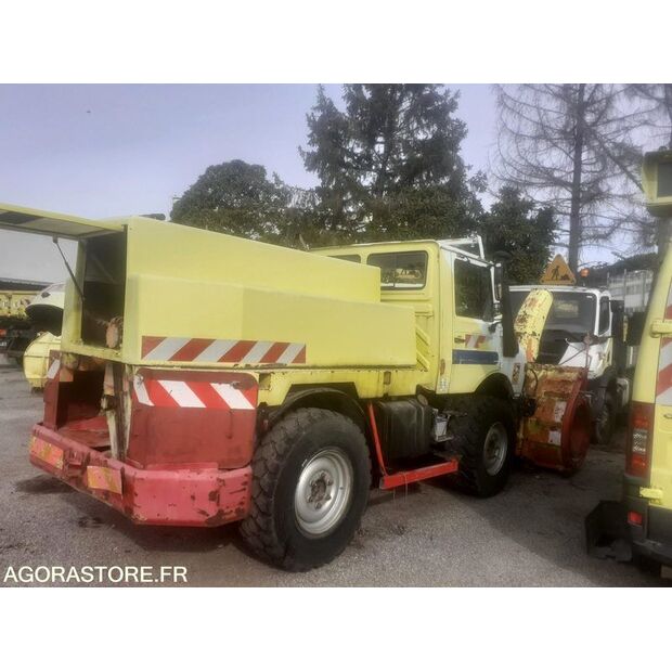 1993 Mercedes-Benz Unimog-45734742