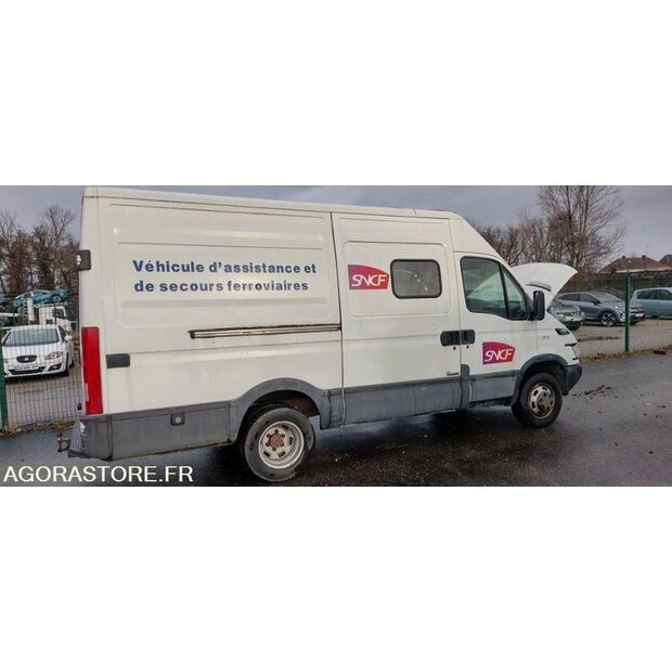 2005 Iveco 35C12-45734753