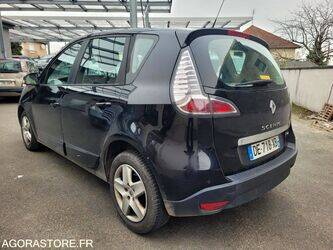 2014-renault-megane-1427500-45734800