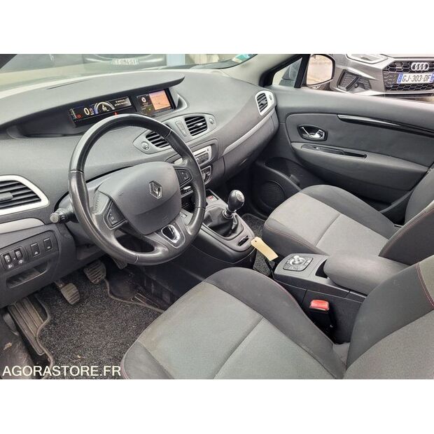 2014 رينو Megane-45734802