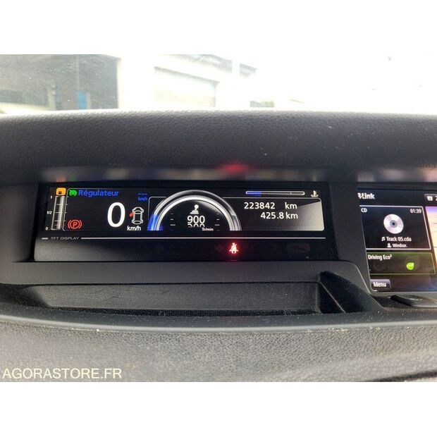 2014 رينو Megane-45734811