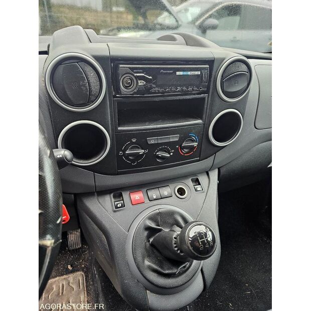 2016 Citroen BERLINGO-45734821