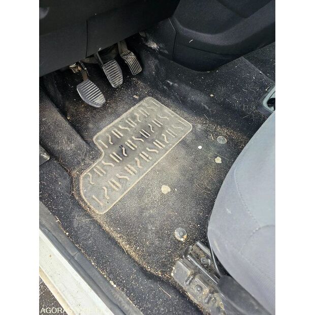 2016 Citroen BERLINGO-45734824